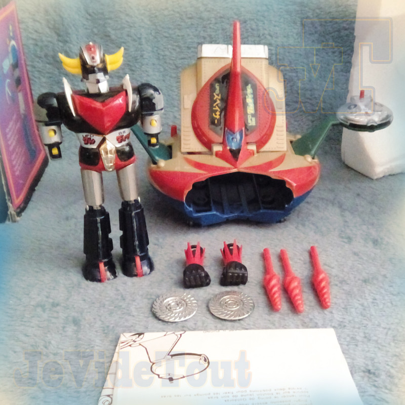 Goldorak/Grendizer & soucoupe en lose - popy/matte l- jouet rétro